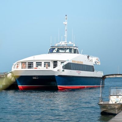 Bateau pour Terre-de-Haut, Les Saintes